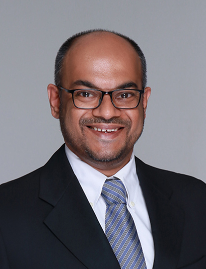 MUSTAFA-MOTIWALLA-EMAIL-TUP-HEAD-CROP5R-RES_5831-DONE-STAFF-PASS-RES